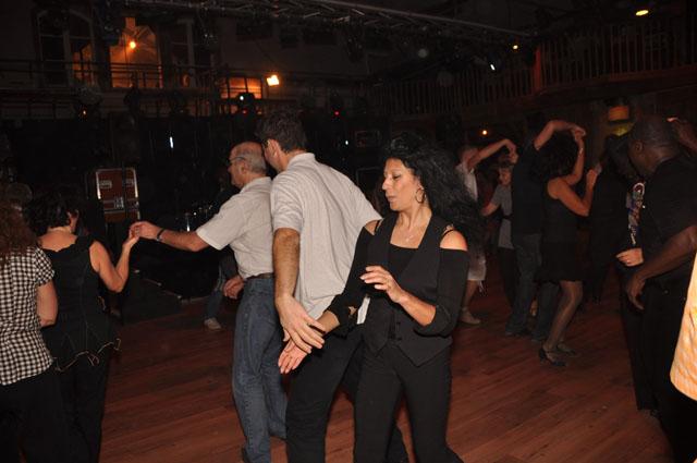 min 2010 12 05 station danse 104
